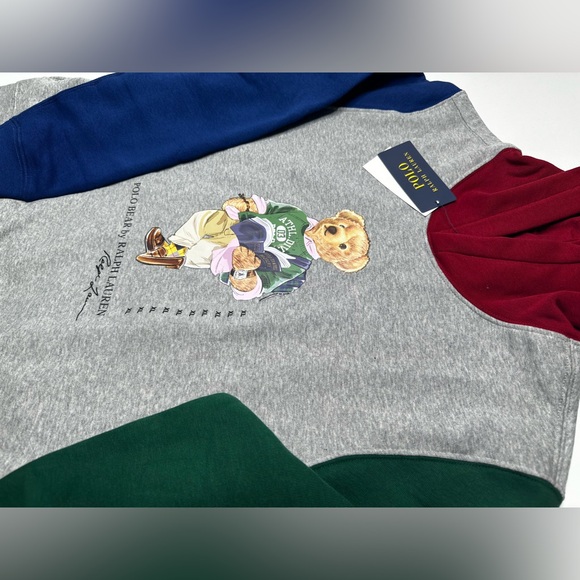 Big Kid’s “POLO RALPH LAUREN”
Multi Colored Bear Hooded Sweatshirt. - Picture 3 of 5